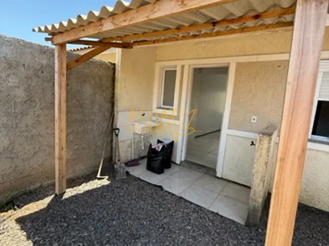 Casa 2 quartos e 1 banheiro, para alugar, no bairro Campo Vicente em Nova Hartz