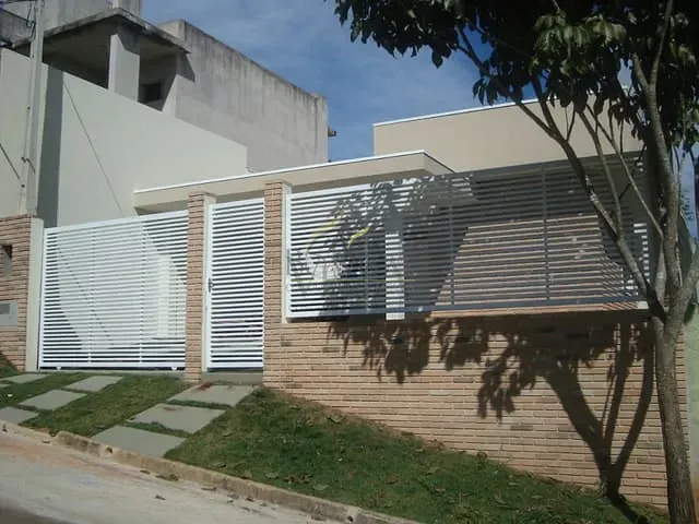 Casa com 250m² 3 quartos e 1 banheiro, à venda, no bairro Residencial Jardim Ipê em Piracaia