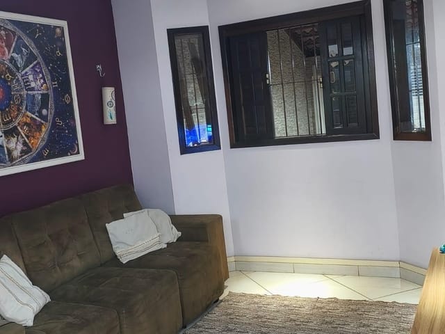 Casa 2 quartos e 3 banheiros, à venda, no bairro Vila Cintra em Mogi das Cruzes