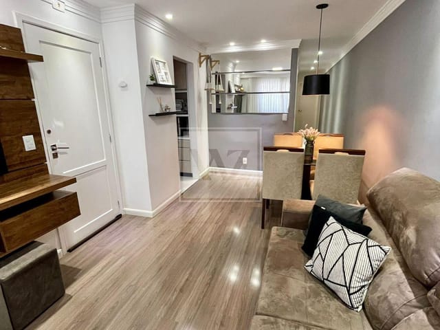 Casa com 70m² 3 quartos e 2 banheiros, à venda, no bairro Cará-cará em Ponta Grossa