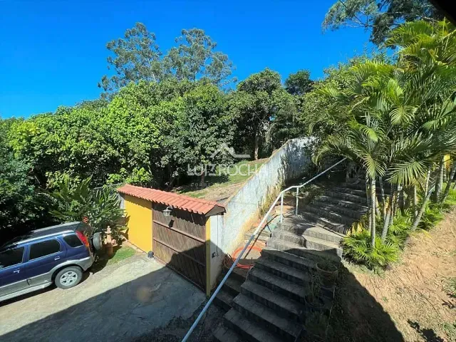 Casa com 1459m² 4 quartos e 5 banheiros, à venda, no bairro Pousada dos Bandeirantes em Carapicuíba