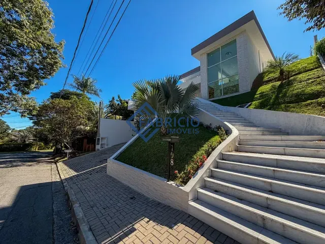 Casa com 1179m², à venda, no bairro Marambaia em Vinhedo