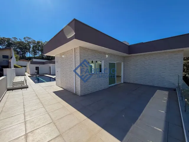 Casa com 1179m², à venda, no bairro Marambaia em Vinhedo