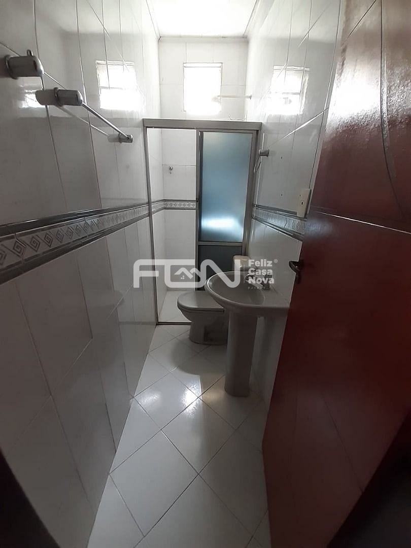 Casa à venda com 2 quartos, 10m² - Foto 8