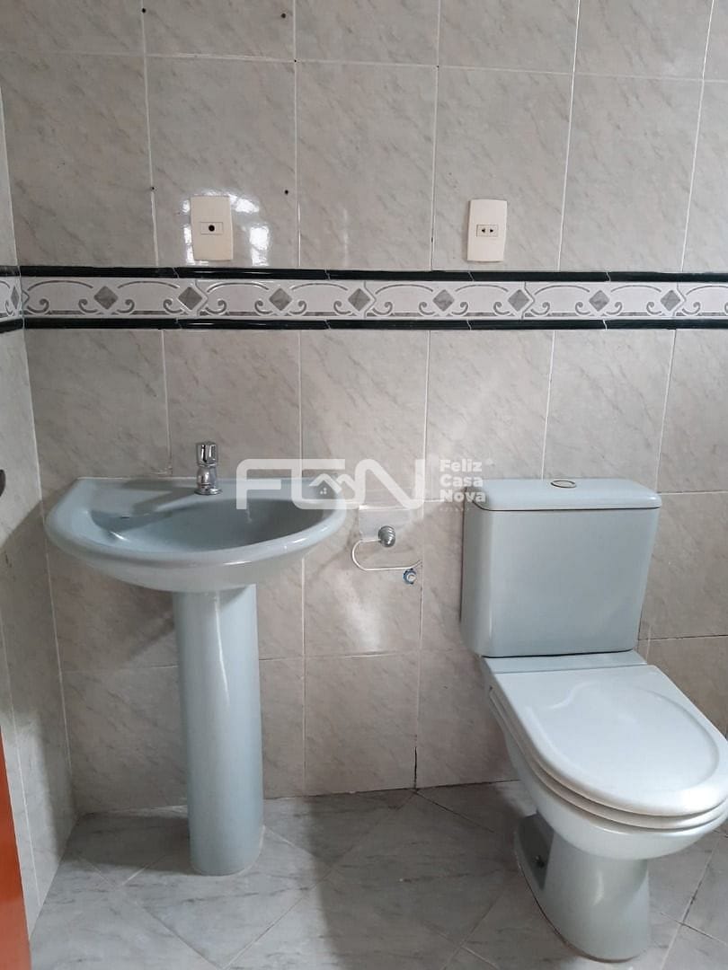 Casa à venda com 2 quartos, 10m² - Foto 7