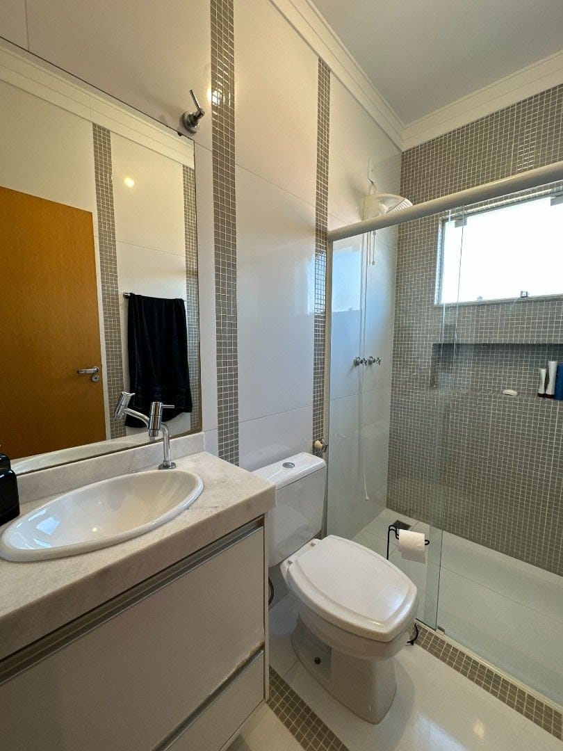 Casa, 3 quartos, 218 m² - Foto 17