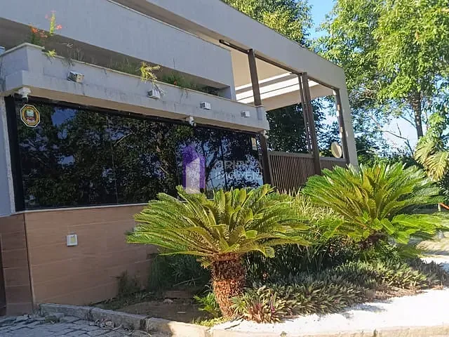 Casa com 208m² 4 quartos e 3 banheiros, à venda, no bairro Ubatiba em Maricá