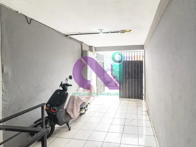 Casa 4 quartos e 3 banheiros, à venda, no bairro Bussocaba em Osasco