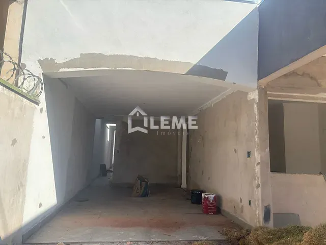 Casa com 279m² 3 quartos e 4 banheiros, à venda, no bairro Jardim São Domingos em Mococa