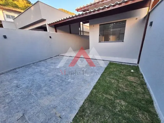 Casa com 180m² 3 quartos e 2 banheiros, à venda, no bairro Itaipu em Niterói