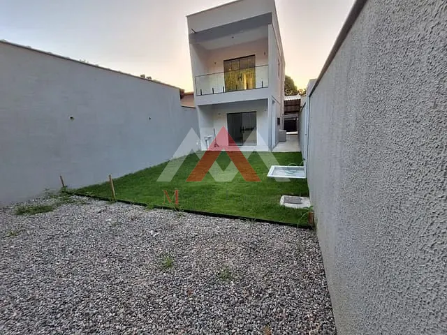 Casa com 180m² 3 quartos e 2 banheiros, à venda, no bairro Itaipu em Niterói