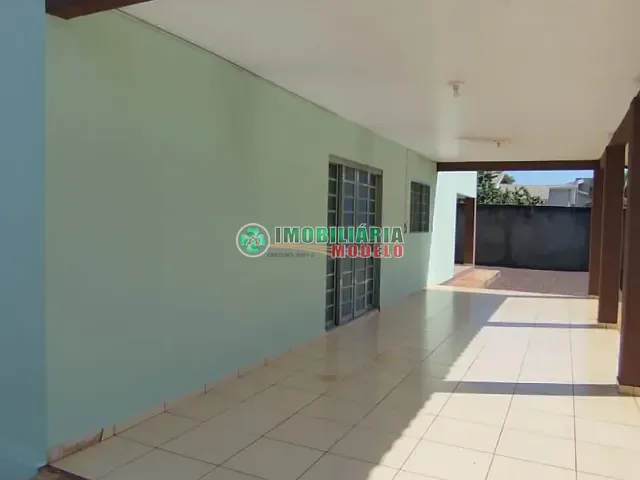 Casa 3 quartos e 1 banheiro, para alugar, no bairro Centro em Canarana