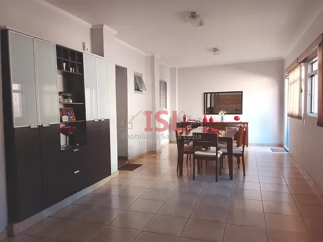 Casa 3 quartos e 2 banheiros, à venda, no bairro Jardim Aero Continental em Campinas