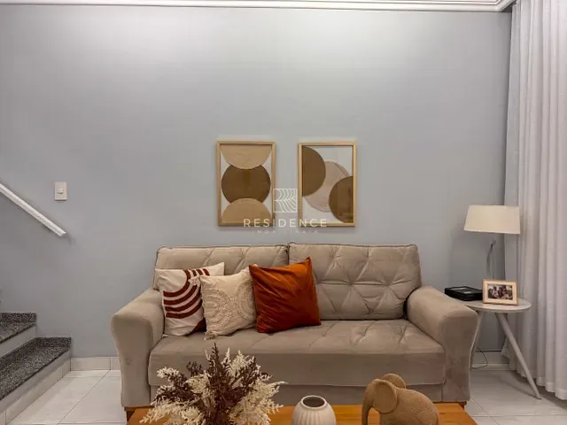 Casa 2 quartos e 2 banheiros, à venda, no bairro Jardim Amália em Volta Redonda