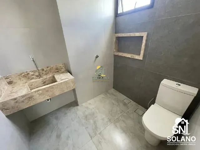 Casa com 350m² 4 quartos e 5 banheiros, à venda, no bairro Jardins Bolonha em Senador Canedo