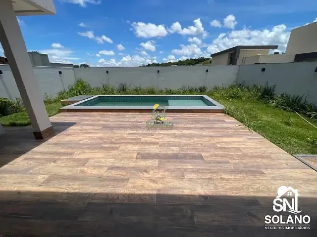 Casa com 350m² 4 quartos e 5 banheiros, à venda, no bairro Jardins Bolonha em Senador Canedo