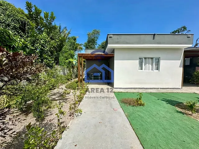 Casa com 490m² 2 quartos e 3 banheiros, à venda, no bairro Jardim das Gaivotas em Caraguatatuba