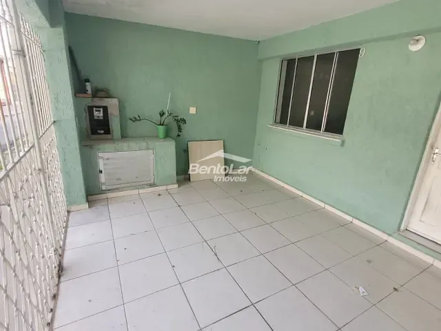 Casa com 60m² 2 quartos e 2 banheiros, para alugar, no bairro Vila Nivi em São Paulo