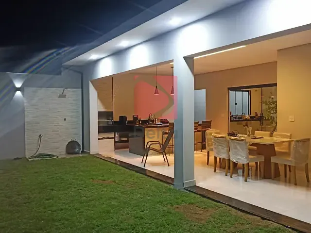 Casa 2 quartos e 2 banheiros, à venda, no bairro Jardim Girassol em Pirassununga