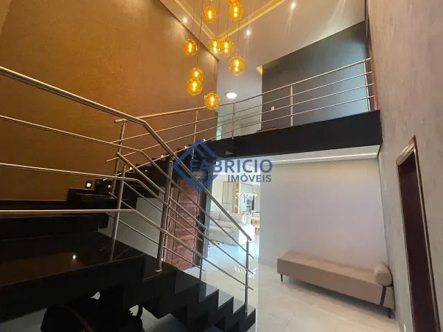 Casa com 336m² 3 quartos e 5 banheiros, à venda, no bairro Condomínio Residencial Mont’ Alcino em Valinhos
