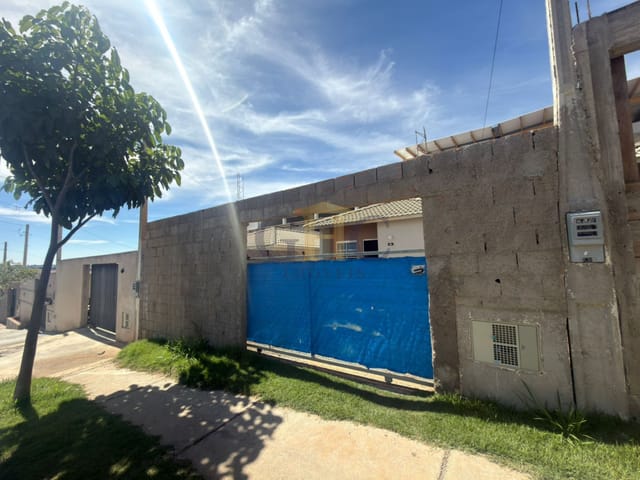 Casa com 176m² 2 quartos e 1 banheiro, para alugar, no bairro Pacaembú Bandeiras em Salto de Pirapora