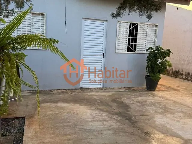 Casa com 240m² 2 quartos e 1 banheiro, à venda, no bairro Taiamã II em Sorriso
