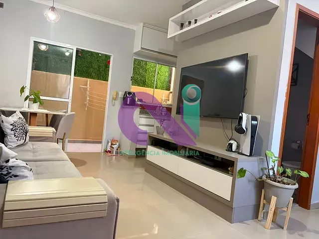 Casa 2 quartos e 2 banheiros, à venda, no bairro Quitaúna em Osasco