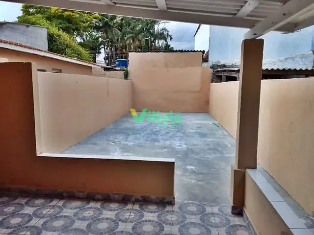 Casa com 290m², à venda, no bairro Vila Ercília em Itaquaquecetuba