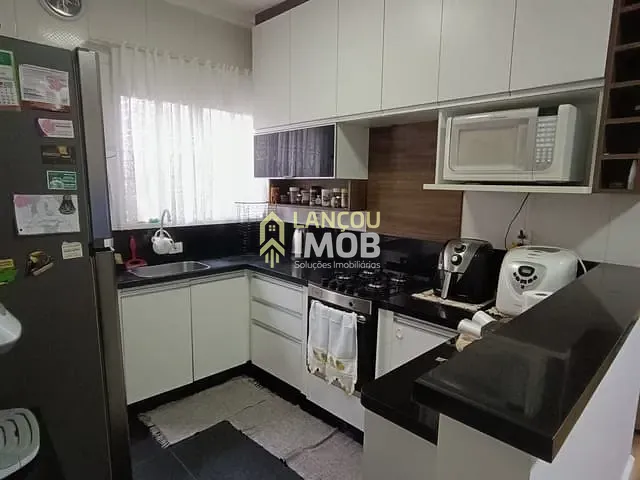 Casa com 140m² 2 quartos e 2 banheiros, à venda, no bairro Chácara Segre em Jundiaí