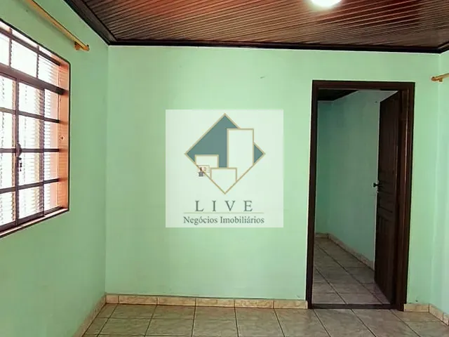 Casa com 250m² 3 quartos e 1 banheiro, à venda, no bairro Linópolis 1ª Gleba em Santa Bárbara D'Oeste
