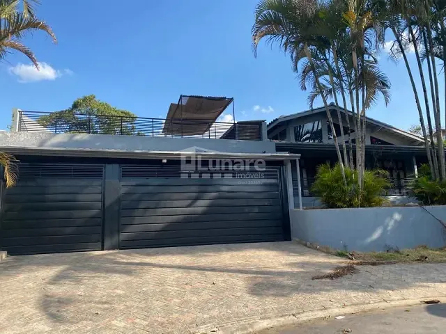 Casa com 530m² 3 quartos e 3 banheiros, à venda, no bairro Jardim Aracy em Mogi das Cruzes
