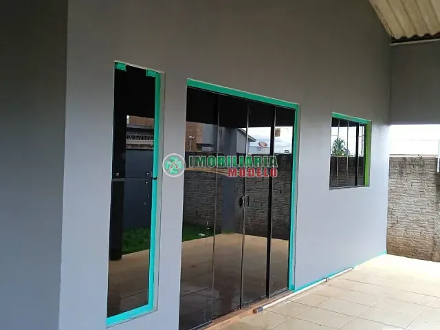 Casa 2 quartos e 1 banheiro, à venda, no bairro Flambloyant em Canarana