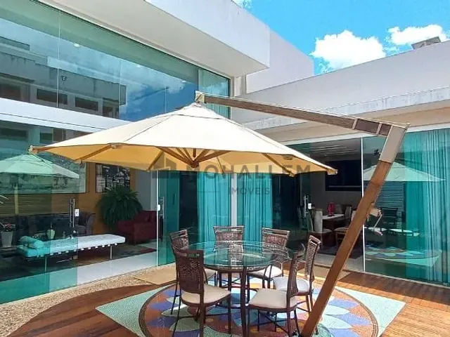 Casa com 300m² 3 quartos e 2 banheiros, à venda, no bairro Centro em Piranguinho