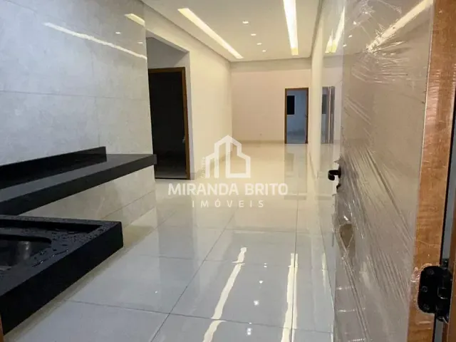 Casa 3 quartos e 1 banheiro, à venda, no bairro Itapoã em Aparecida de Goiânia