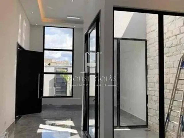Casa com 248m² 3 quartos e 3 banheiros, à venda, no bairro Setor Três Marias em Goiânia