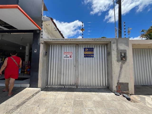 Casa com 350m², para alugar, no bairro Centro em Arapiraca