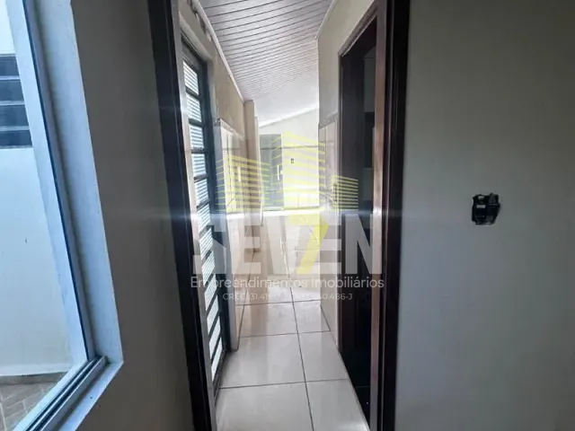 Casa com 200m² 3 quartos e 3 banheiros, à venda, no bairro Núcleo Residencial Presidente Geisel em Bauru