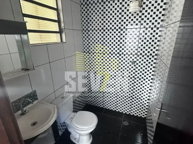 Casa com 200m² 3 quartos e 3 banheiros, à venda, no bairro Núcleo Residencial Presidente Geisel em Bauru