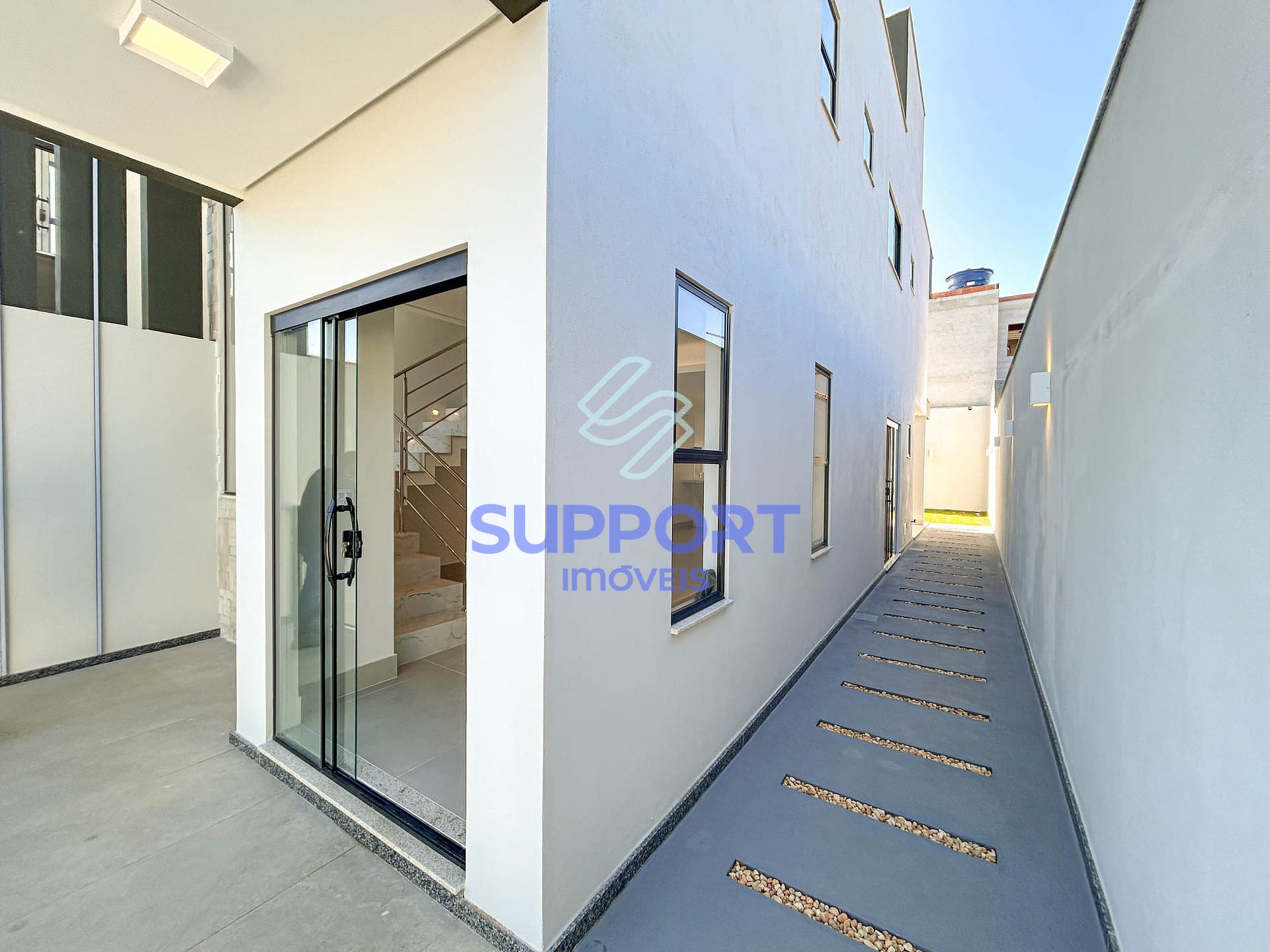 Casa à venda com 3 quartos, 125m² - Foto 4