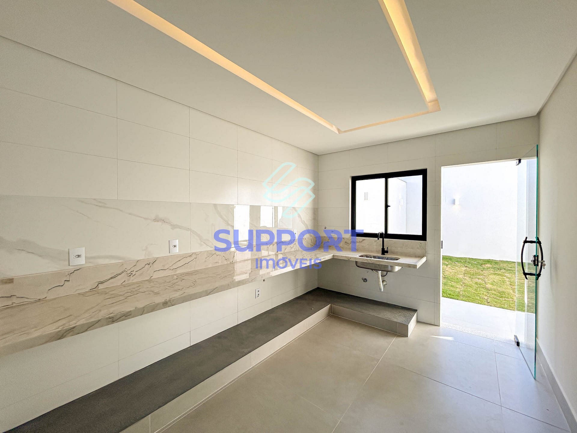 Casa à venda com 3 quartos, 125m² - Foto 9