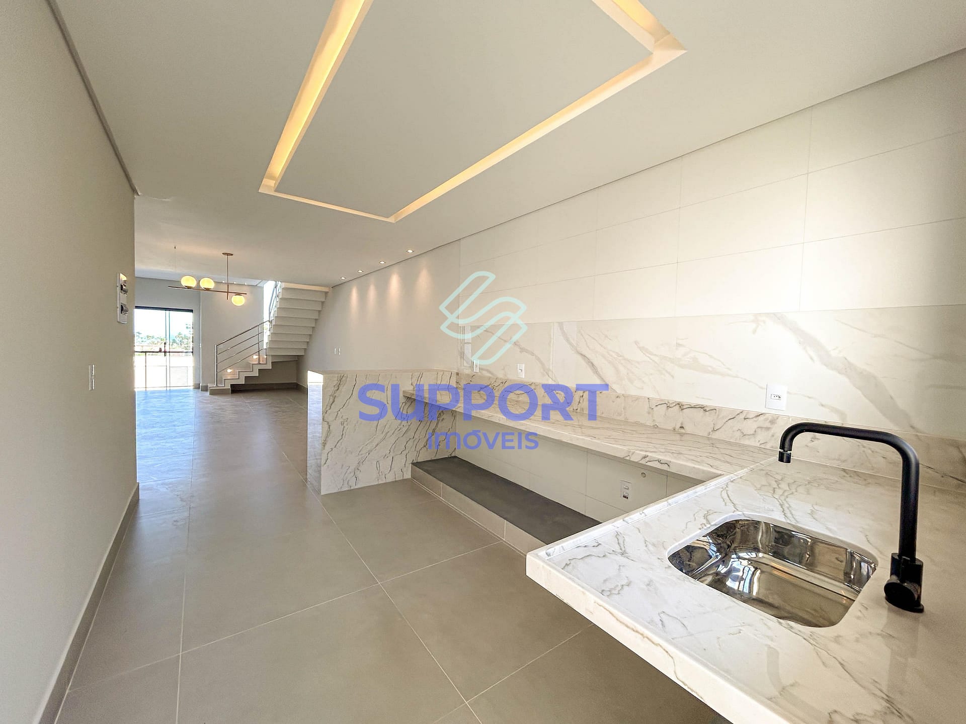 Casa à venda com 3 quartos, 125m² - Foto 10