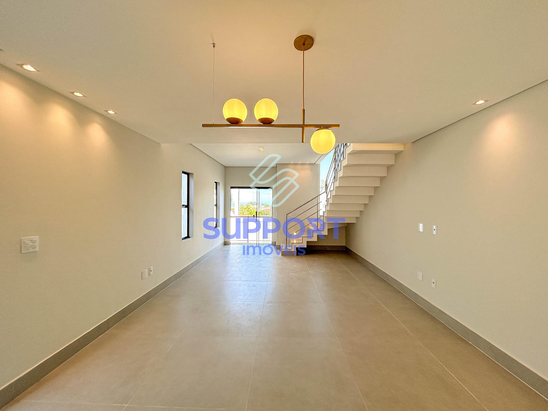 Casa à venda com 3 quartos, 125m² - Foto 11
