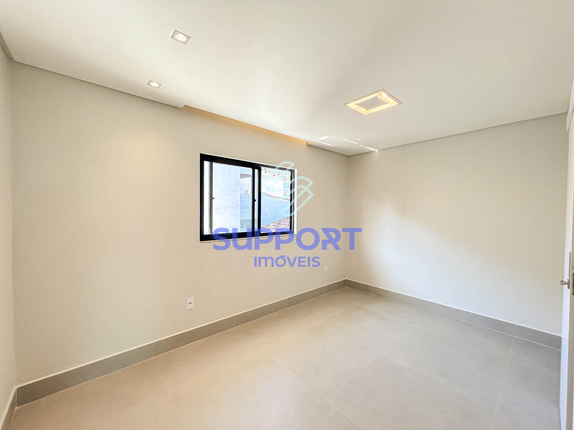 Casa à venda com 3 quartos, 125m² - Foto 24