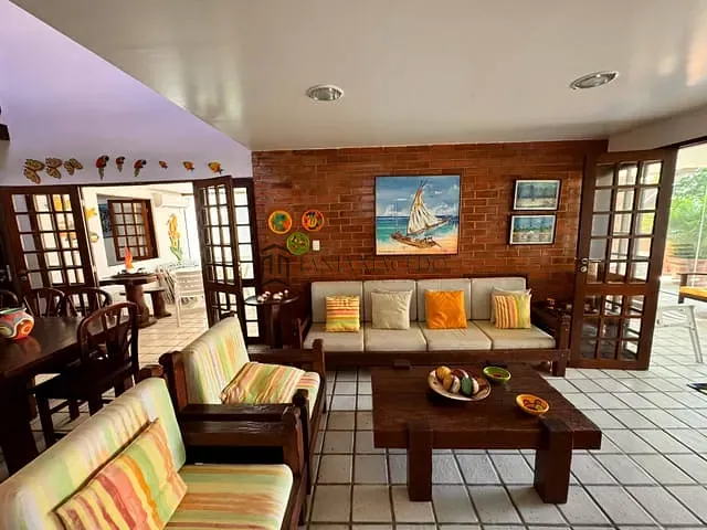 Casa com 360m² 8 quartos e 8 banheiros, à venda, no bairro Enseada de Serrambi em Ipojuca