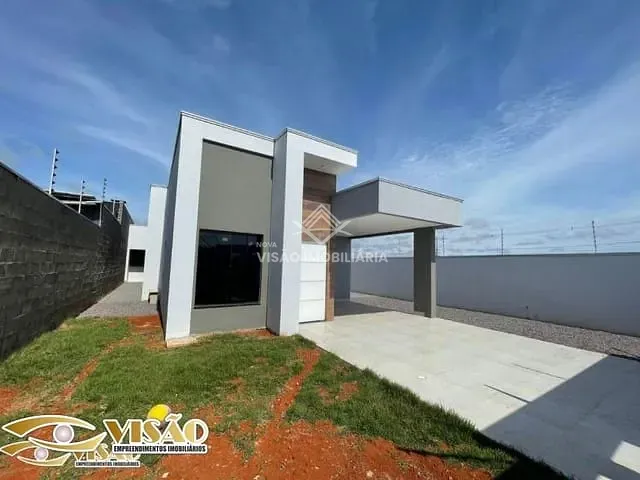 Casa com 360m² 2 quartos e 2 banheiros, à venda, no bairro Jardim Curitiba em Sinop