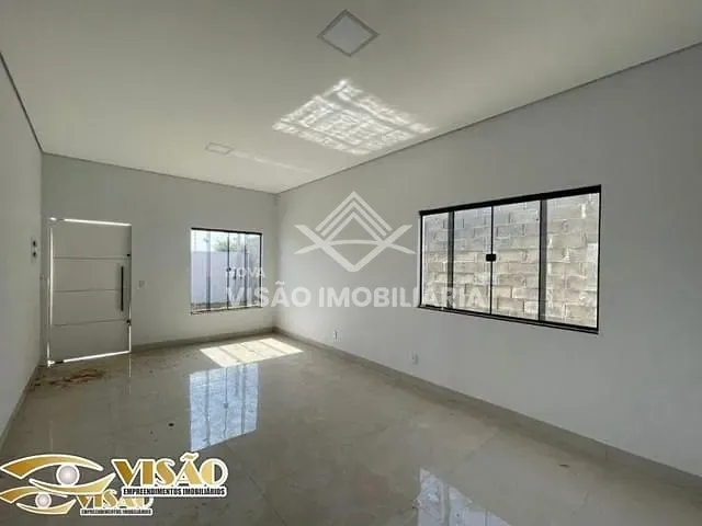 Casa com 360m² 2 quartos e 2 banheiros, à venda, no bairro Jardim Curitiba em Sinop