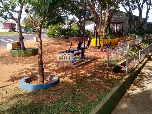 Casa 3 quartos e 1 banheiro, à venda, no bairro Distrito Industrial Domingos Biancardi em Bauru