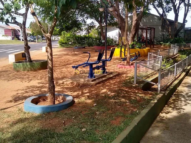 Casa 3 quartos e 1 banheiro, à venda, no bairro Distrito Industrial Domingos Biancardi em Bauru