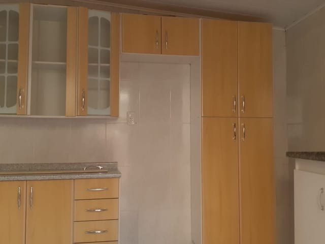 Foto do Casa - Casa com 1 dormitório para alugar, 55 m² por R$ 660,00/mês - Umuarama - Osasco/SP | BUSSOCABA ADMINISTRACAO DE BENS E IMOVEIS LTDA