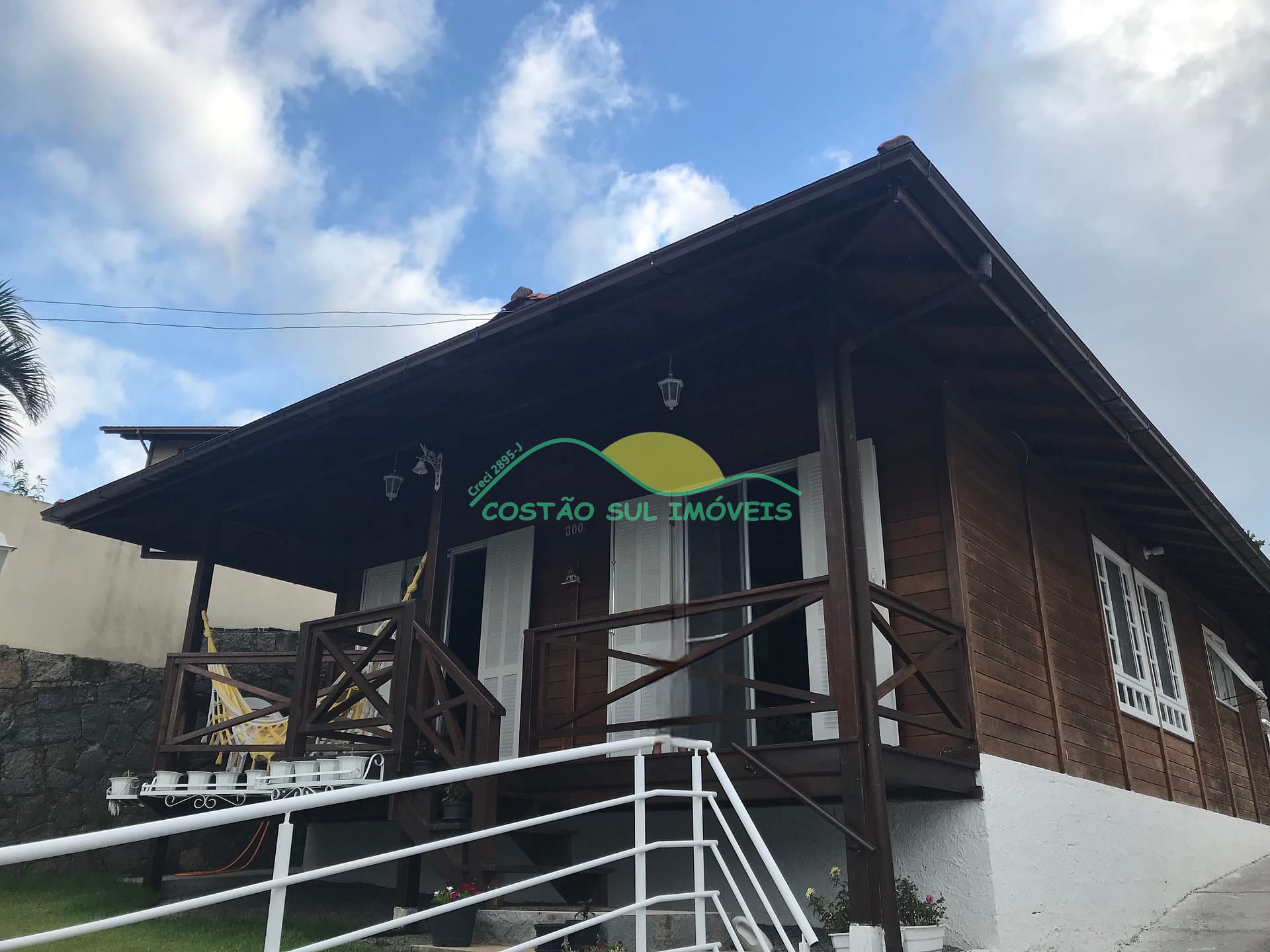 Casa, 2 quartos, 82 m² - Foto 1